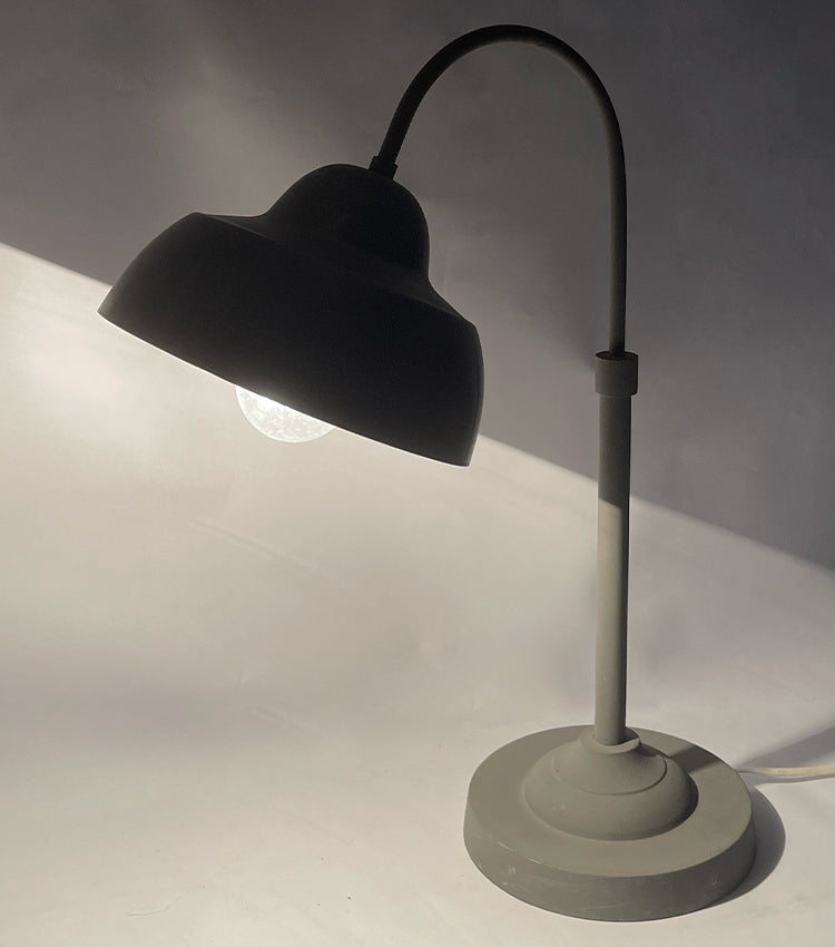 "Lampada Industriale" in metallo