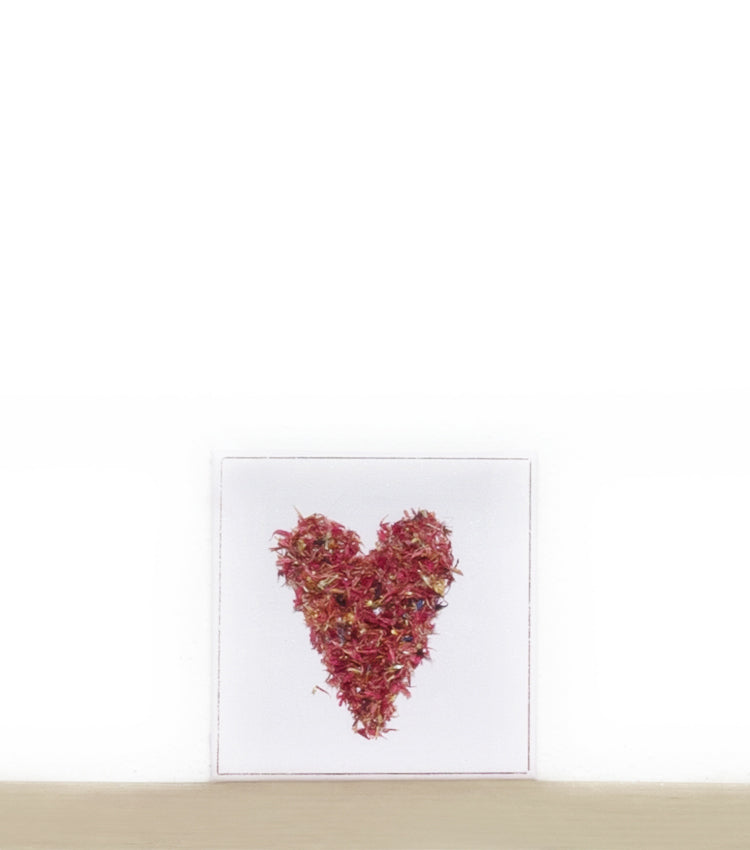 Quadro in tela con un Cuore di fiori essiccati