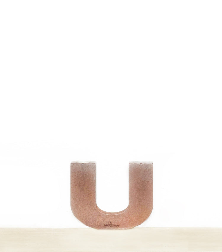 "Lettera U Porta-Fiori/Essenze" in corten piccola