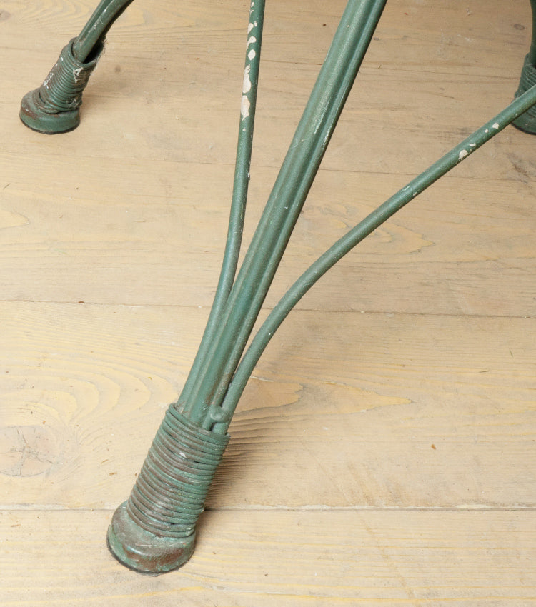 "Tavolinetto Vintage" in metallo