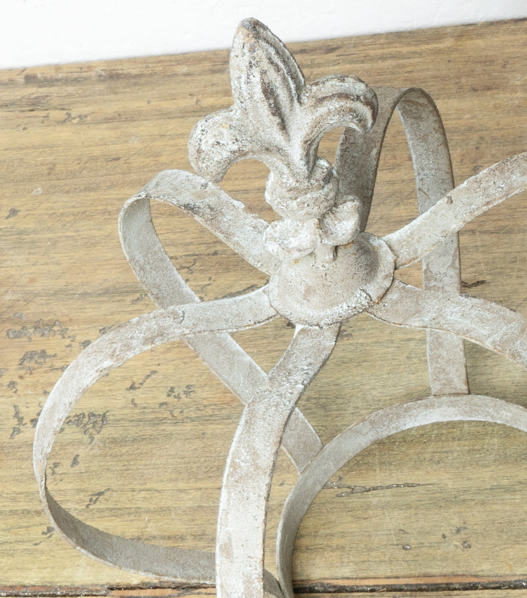 "La Piantina nella Corona" in metallo