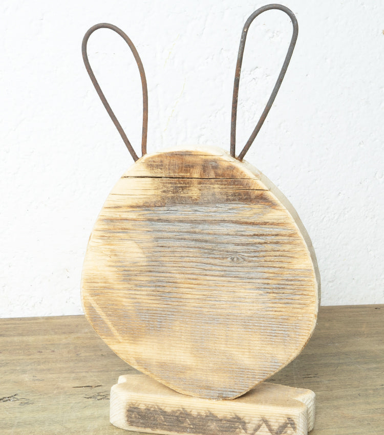 "Charlie il Coniglietto" in legno e metallo