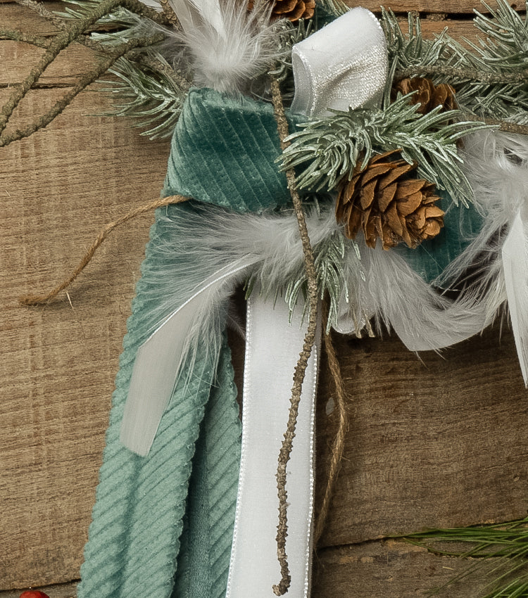 Ghirlanda Natalizia in rami di legno grande con una Perlina in vetro, Pigne, Piume, rami di Abete sintetici cotone e spago