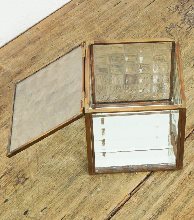 "Scatolina Porta-Gioie" in vetro martellato e ottone