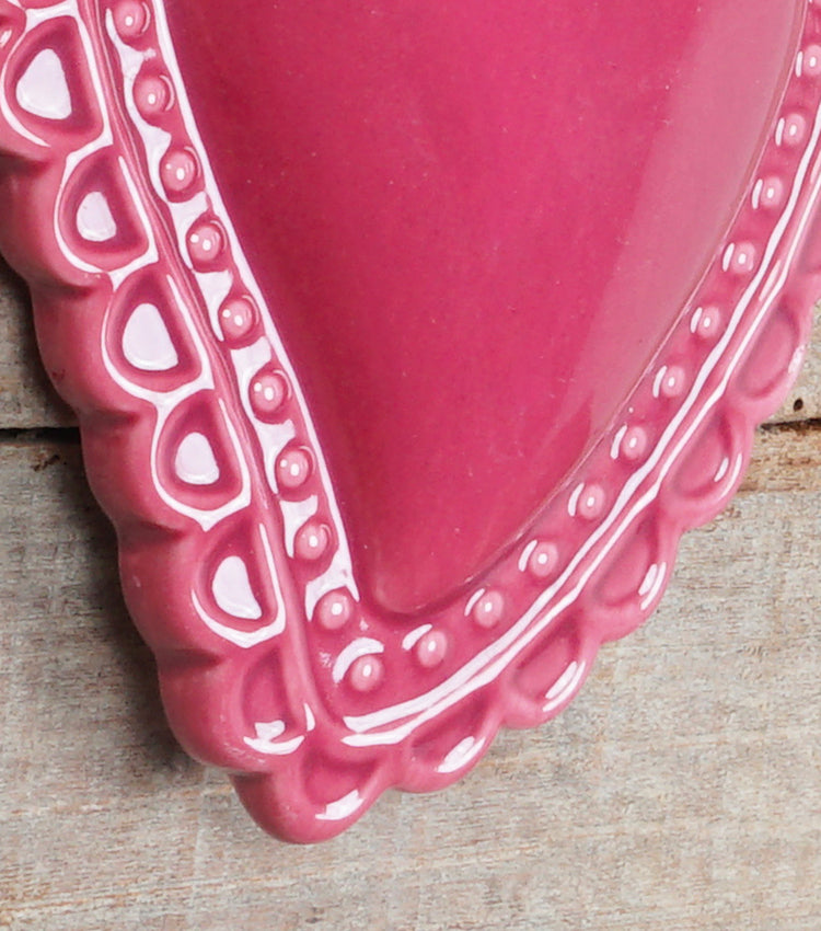 Cuore "Ex Voto" color "Amaranto" con la Fiamma Laccata in ceramica