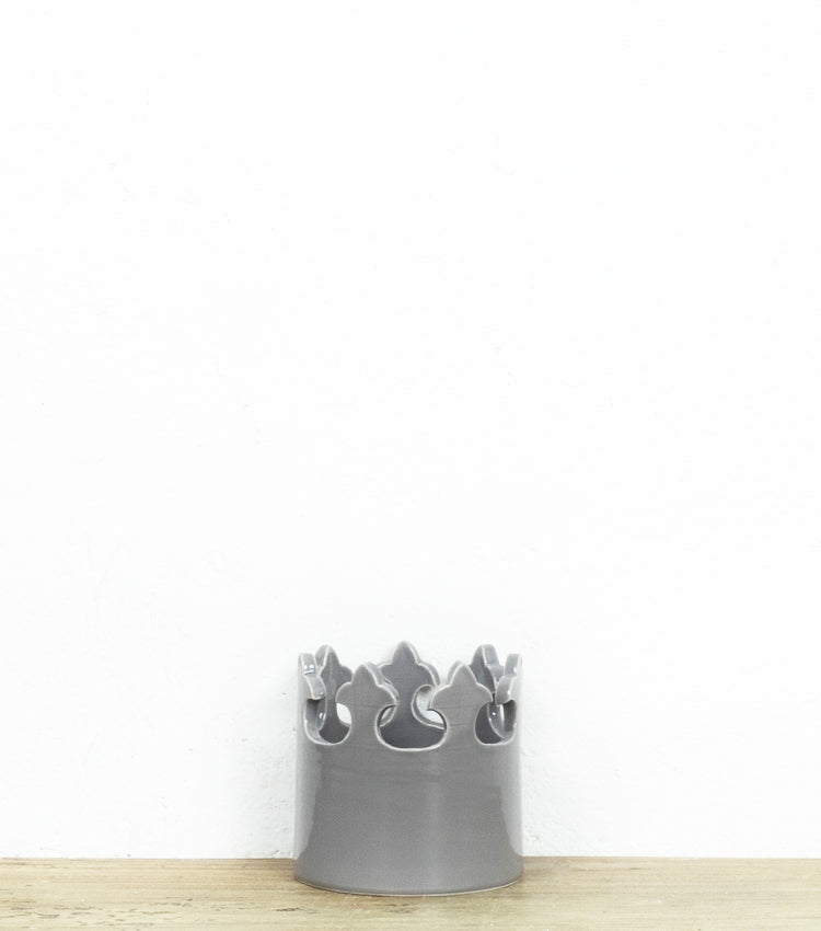 Corona in ceramica grigia
