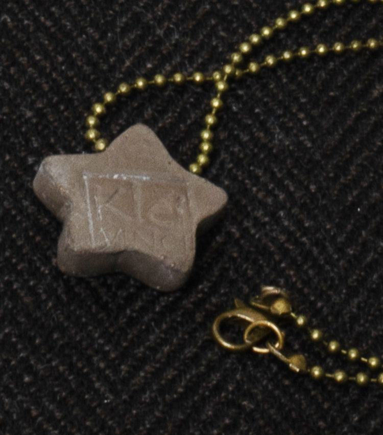 Collana con una Stella in ceramica media
