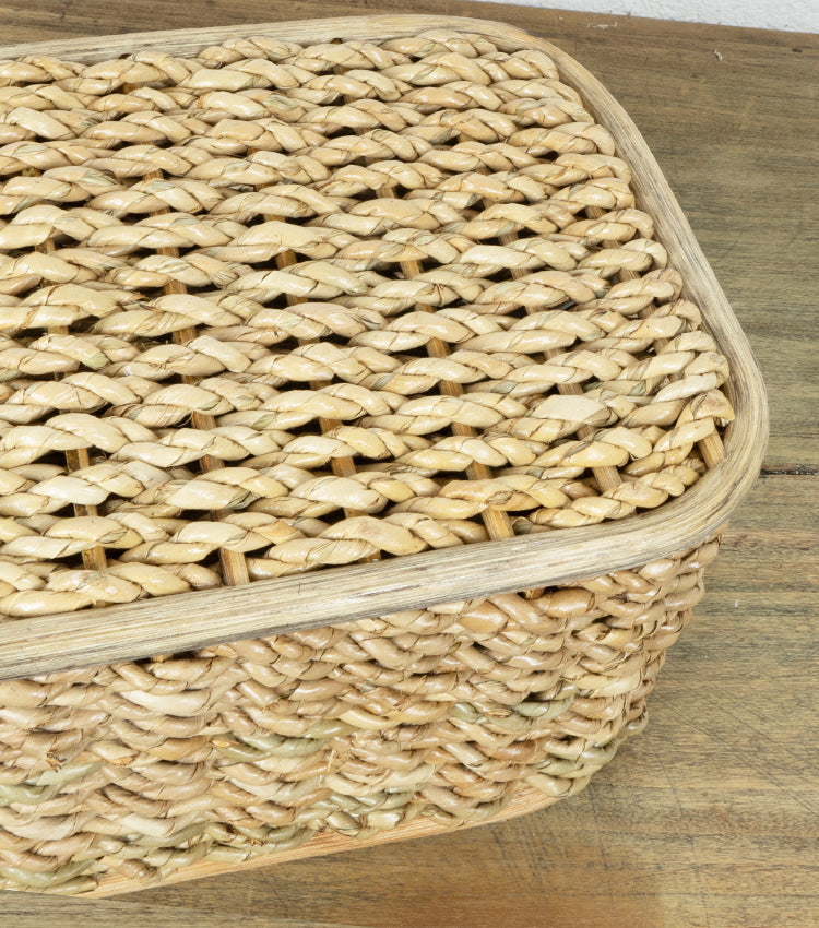 Cesto con coperchio in vimini e legno piccolo