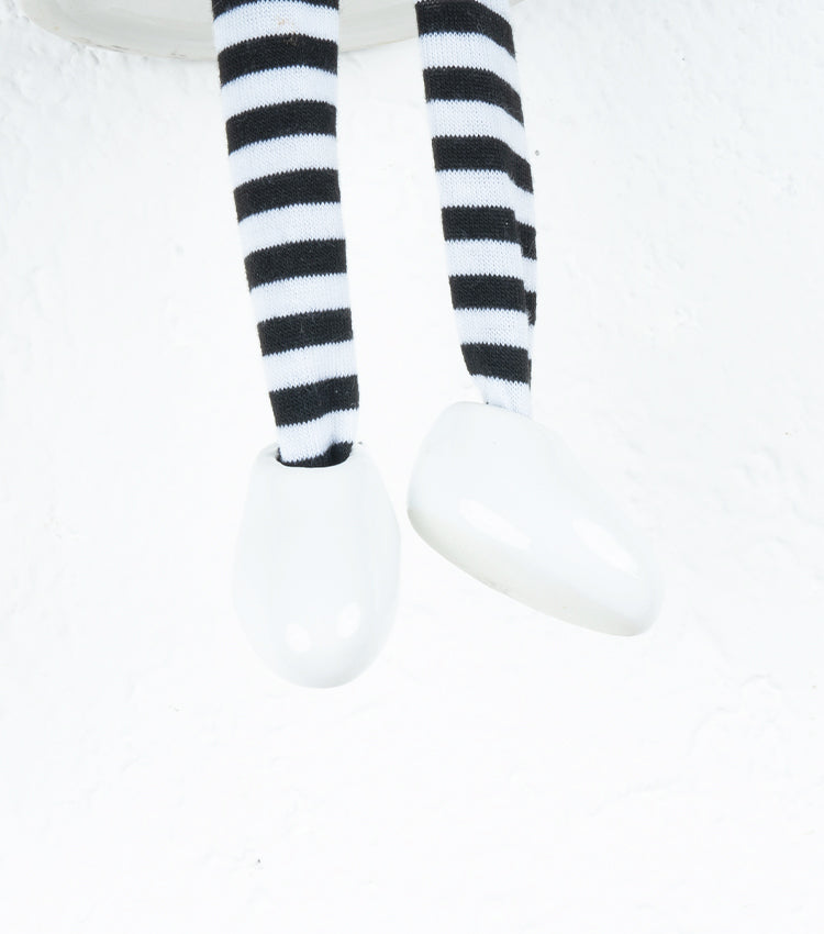 Volto con gli occhi chiusi con pianta in ceramica