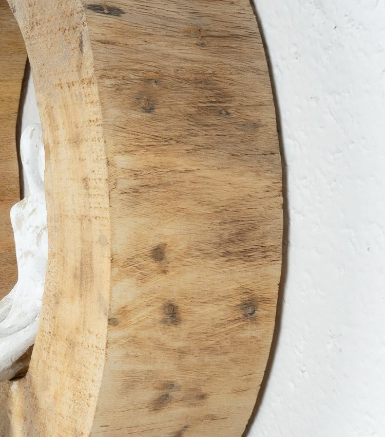 "Gli Innamorati" in resina e legno