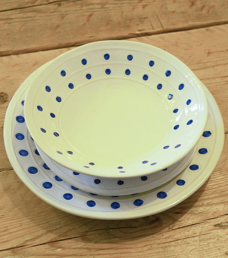 Servizio di piatti in ceramica