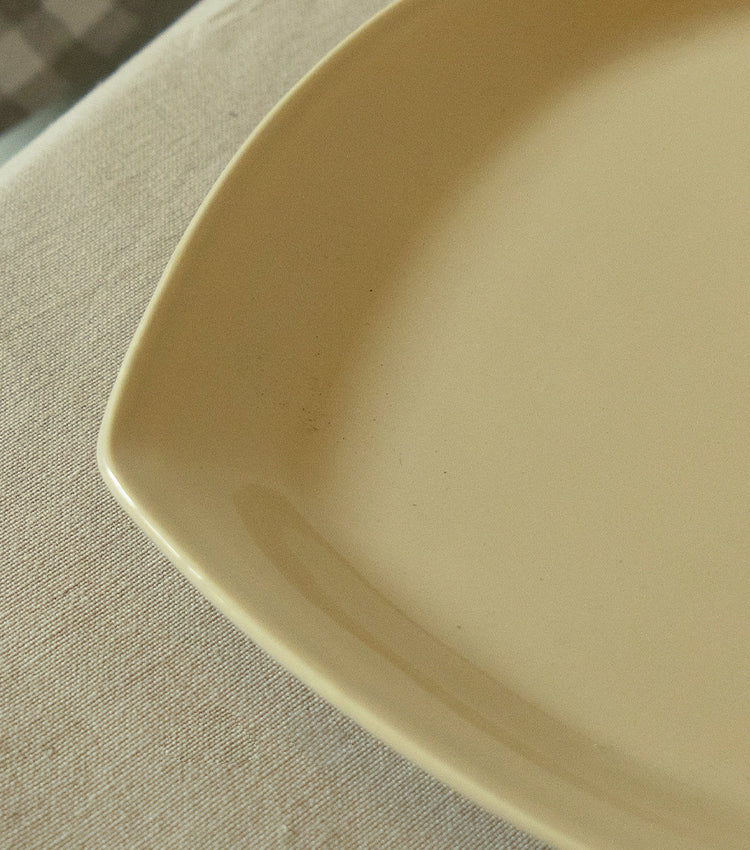 Vassoio a forma di cuore in ceramica