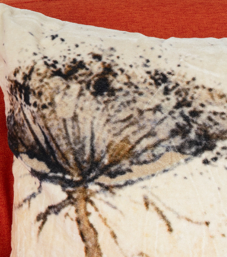 Cuscino con soffioni in velluto