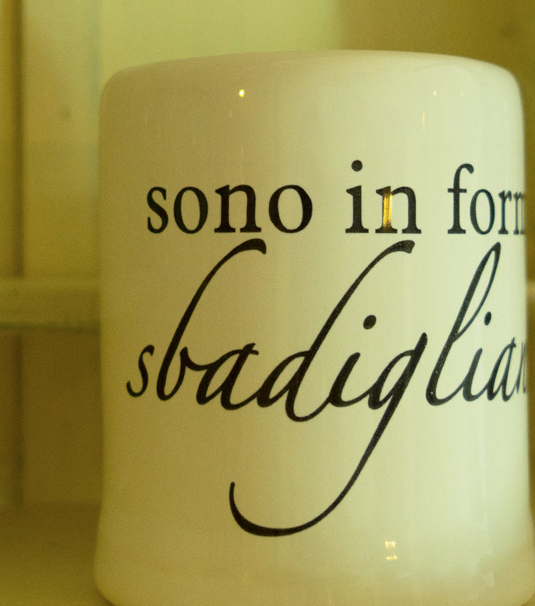 Tazza in ceramica "Sbadigliante"