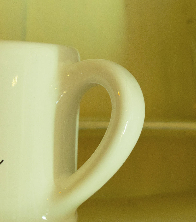 Tazza in ceramica "Sbadigliante"