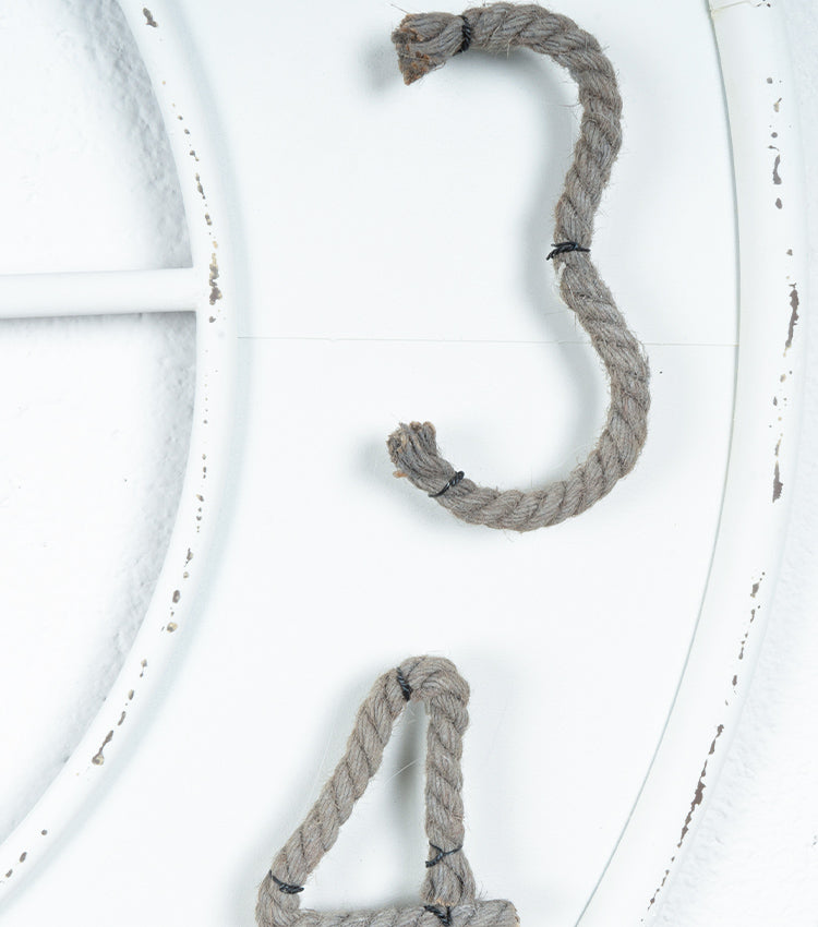 Orologio in metallo e corda grande
