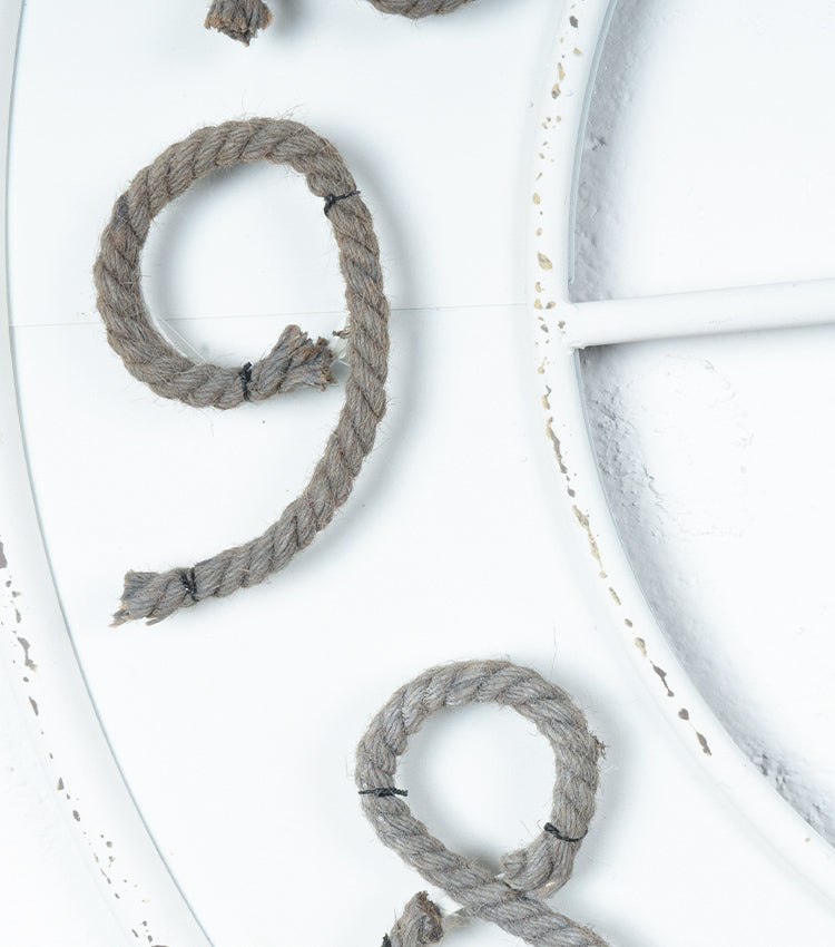 Orologio in metallo e corda grande
