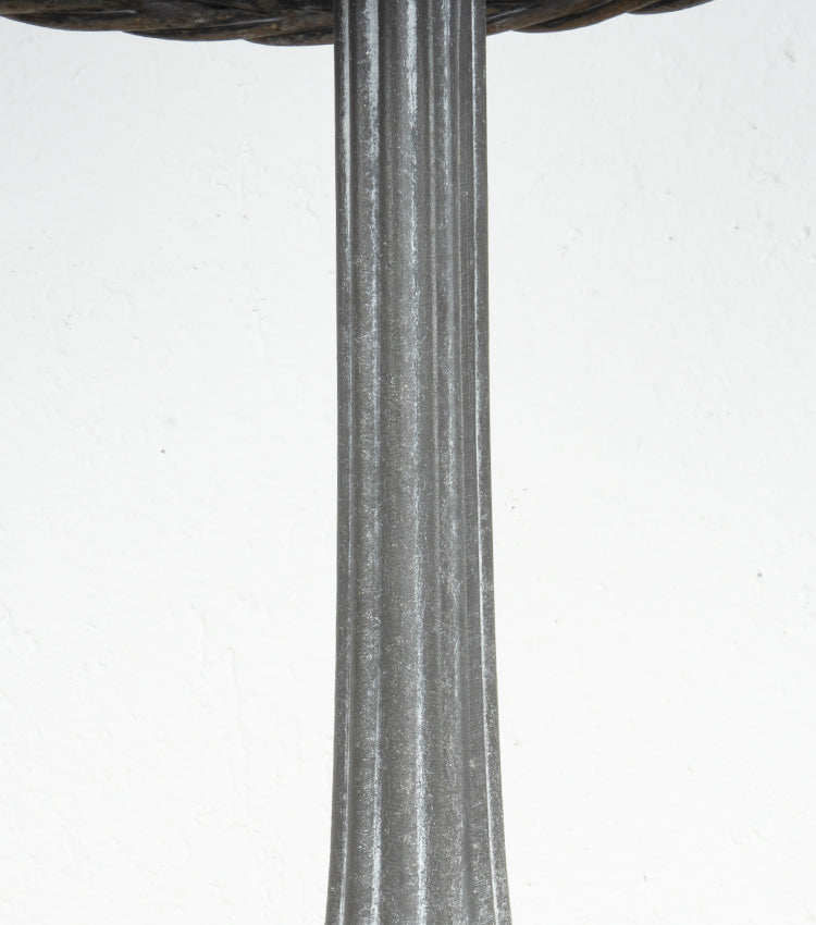 Lampada in legno e midollino