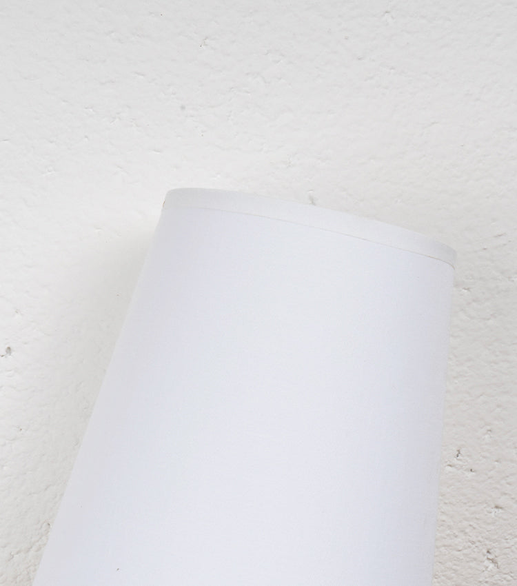 Lampada a dondolo in acciaio e plexiglas