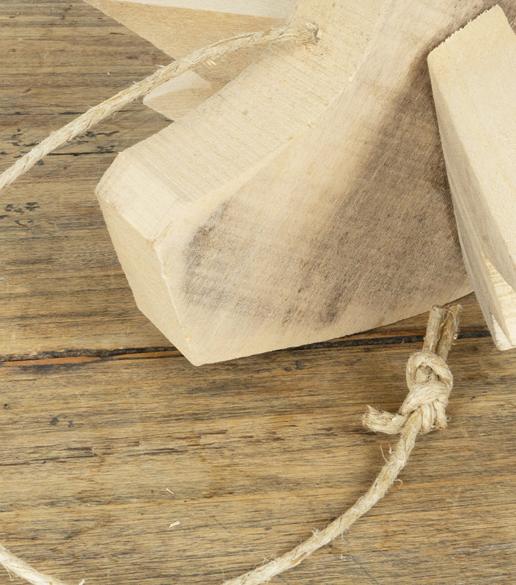 Uccellino in legno e metallo piccolo