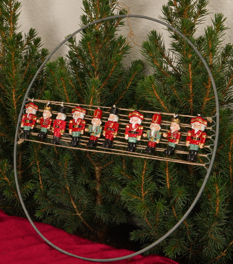 Ghirlanda Natalizia in metallo media con gli Schiaccianoci e spago