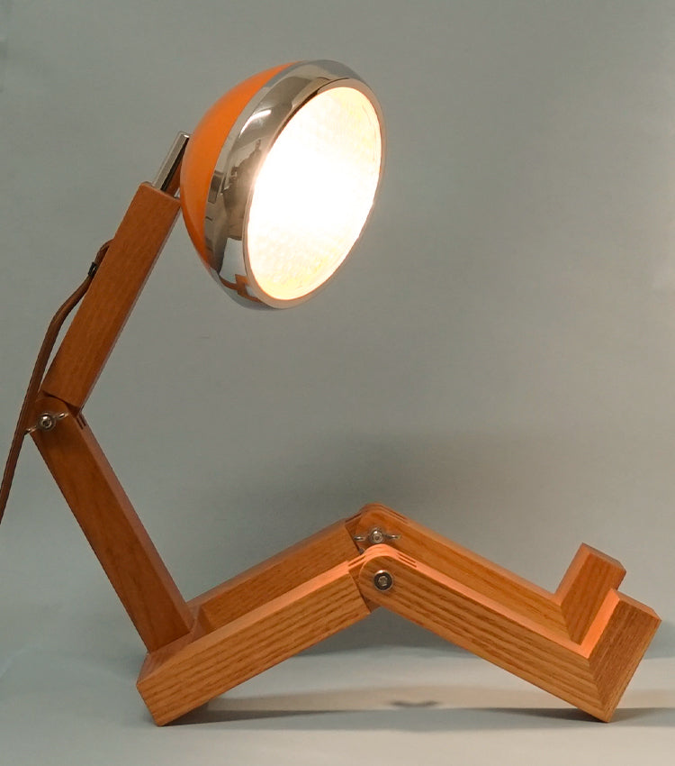 Lampada "Mr. Wattson" Arancione in legno e metallo grande