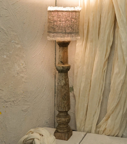 Lampada Vintage in legno