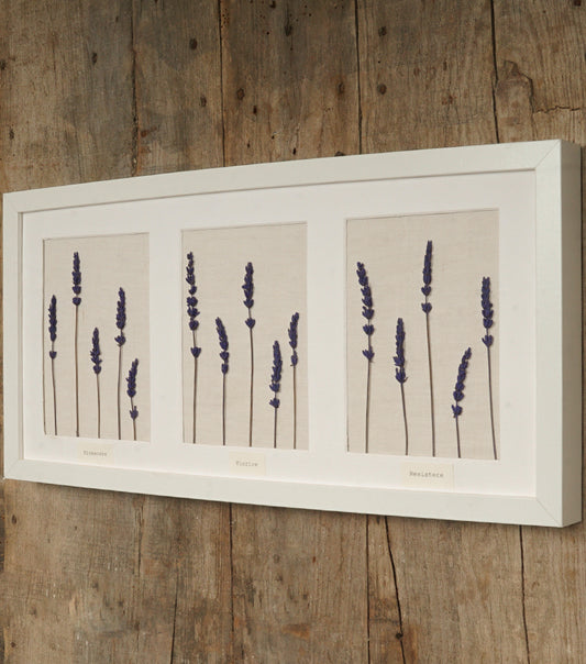 Cornice in legno "Rinascere - Fiorire - Resistere" con Lavanda essiccata