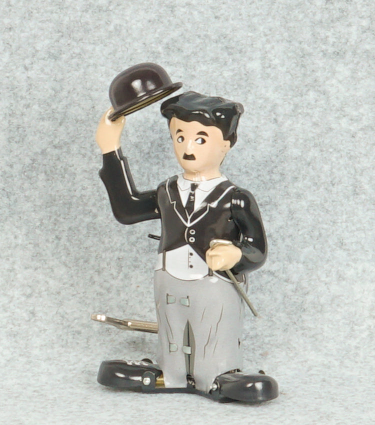 "Charlie Chaplin Vintage a Carica" in metallo