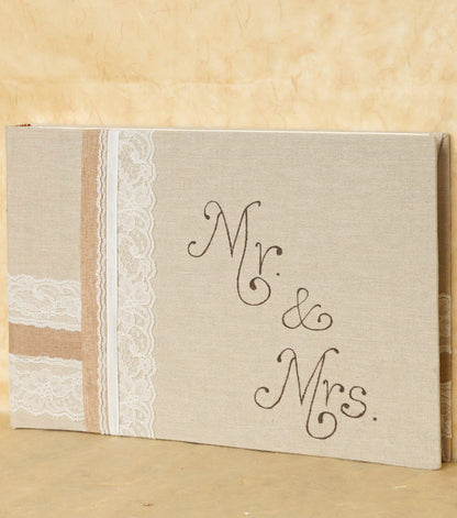 Album in cotone "Mr. & Mrs." con pizzo