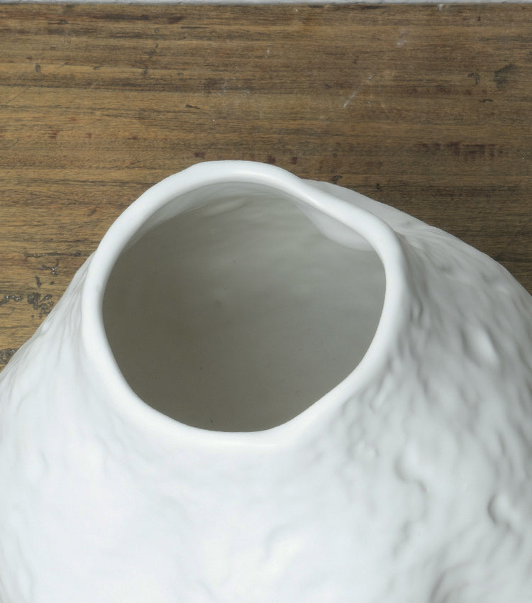 "Vaso ad Effetto Acciaccato" in ceramica basso