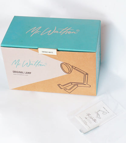 Lampada "Mr. Wattson" grande color "Bianco Antico" in legno e metallo