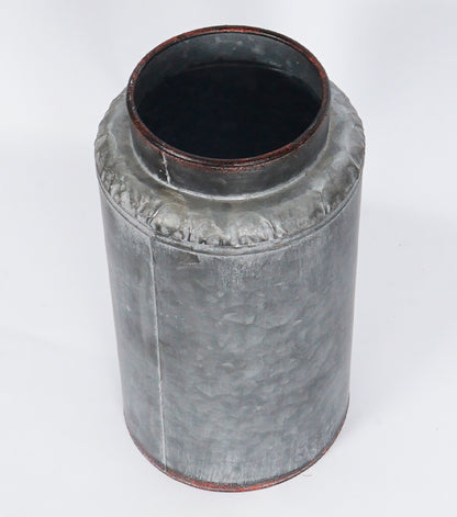 Vaso in latta