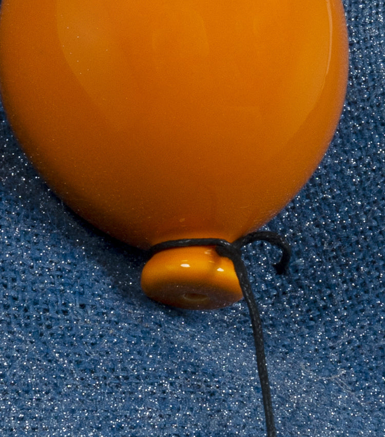 Palloncino arancione piccolo in ceramica