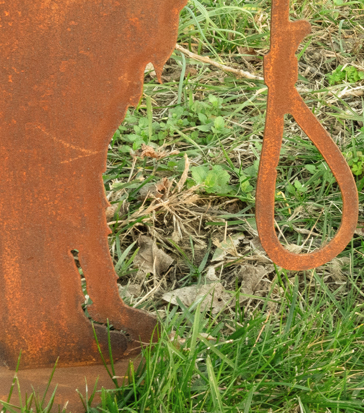 Cagnolino con collare in corten