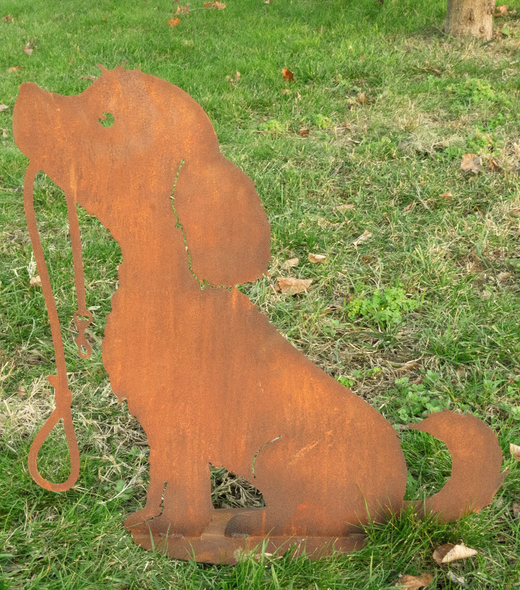 Cagnolino con collare in corten