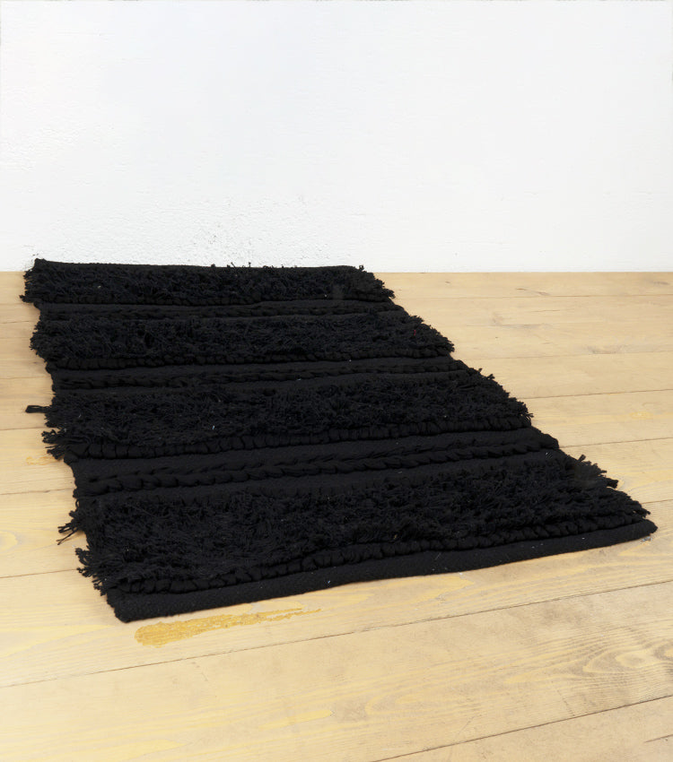 Tappeto nero in cotone