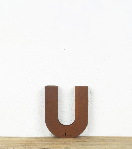 "Lettera U Porta-Fiori/Essenze" in corten grande