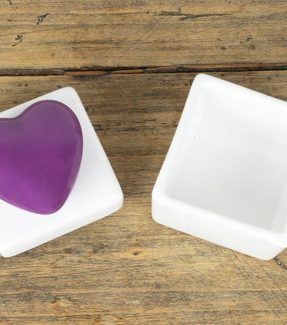 Scatolina con un Cuore viola in ceramica